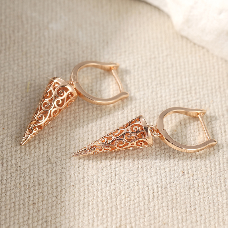 Women's Vintage Rose Conical Bubbling Earrings